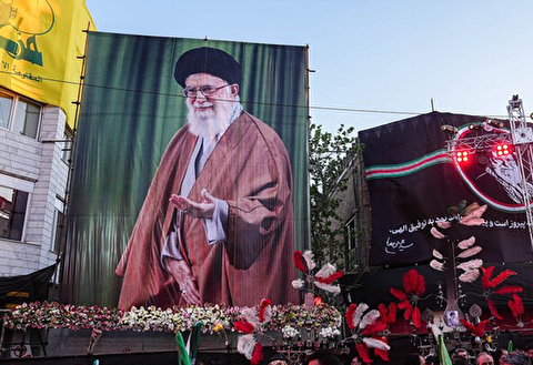 خدمت رسانی ۱۵ موکب هرمزگانی در آئین تشییع رهبر شهید